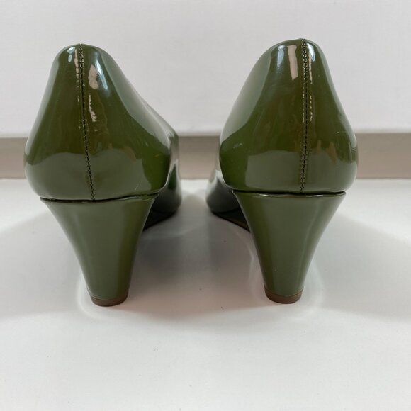 Forever Womens Olive Green Peep Toe Wedge Office Work Slip-On 2.5" Heel Size 10 - Picture 3 of 12